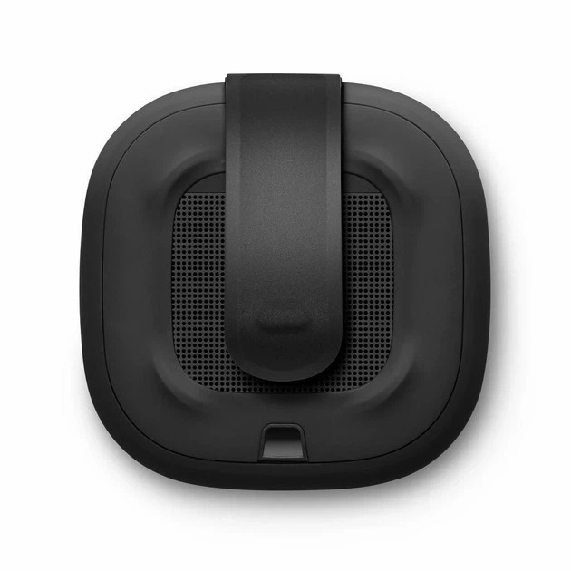 Портативна акустика Bose SoundLink Micro Black (783342-0100) - Фото 2 Портативна акустика Bose SoundLink Micro Black (783342-0100) - изображение 2