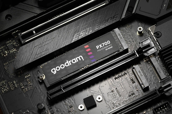 SSD диск Goodram PX700 4TB M.2 2280 PCIe 4.0 x4 NVMe 3D NAND (SSDPR-PX700-04T-80) - Фото 7 SSD диск Goodram PX700 4TB M.2 2280 PCIe 4.0 x4 NVMe 3D NAND (SSDPR-PX700-04T-80) - зображення 7