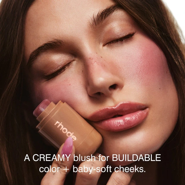 Румяна rhode Pocket Blush Buildable Hydrating Cream Blush Sleepy Girl 5.3 г - изображение 5