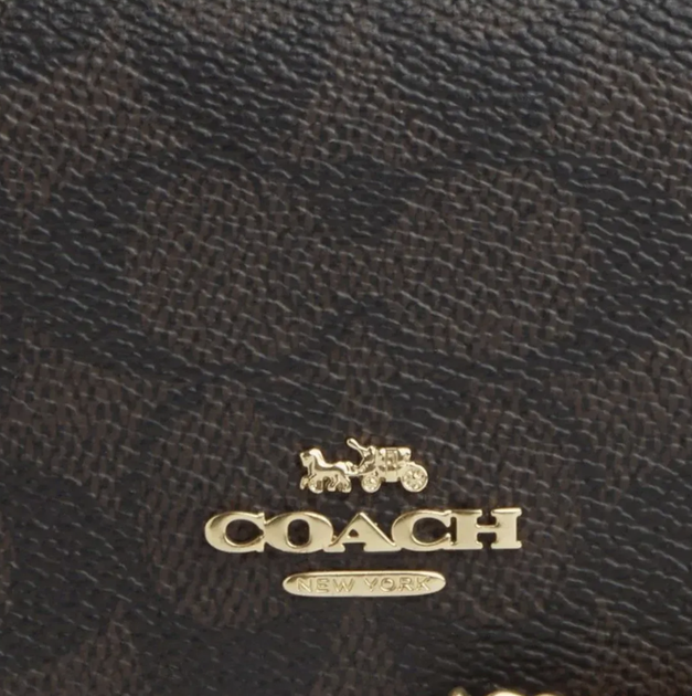 Сумка-гаманець Coach Mini Wallet on a Chain Signature Canvas - Фото 4 Сумка-гаманець Coach Mini Wallet on a Chain Signature Canvas - зображення 4