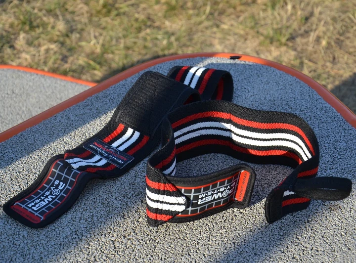 Бинты для запястья Active Point, хлопок, 45 см, красные и черные. - изображение 10