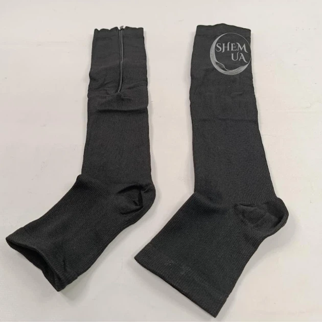 Гольфи для профілактики варикозу компресійні еластичні Zip Sox, стягуючі гольфи для зняття втоми та набряків ніг, з блискавкою, розмір S/M, 2 шт у комплекті Чорні, ZSG-150-S/M-Black - зображення 9