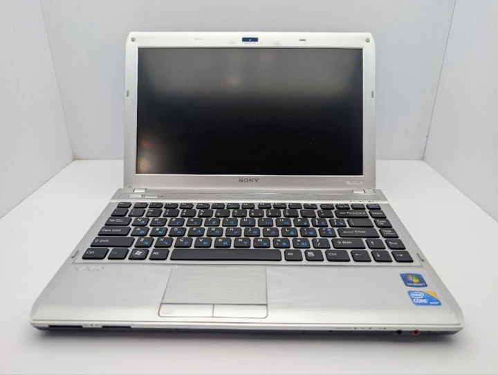 Ноутбук Sony VPC S111FM / Intel Core 5-430M/6GB-DDR3/320GB-HDD/Intel HD Graphics/13.3" HD LED Б/В - изображение 3