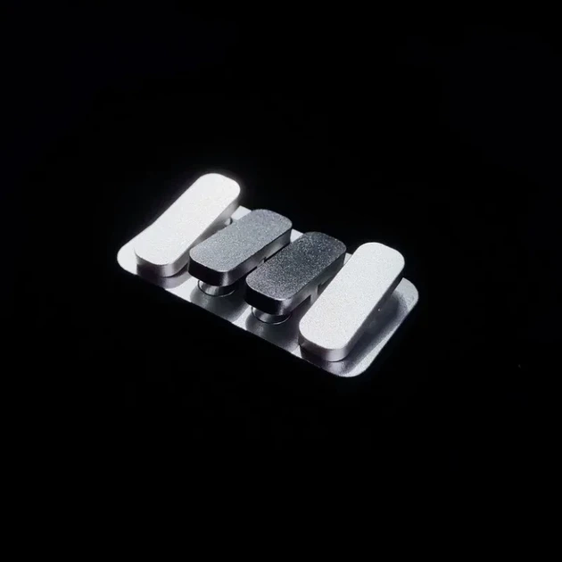 Серебристый Магнитный слайдер кликер антистресс TYPEWRITER успокаивающая игрушка из металла - Фото 5 Серебристый Магнитный слайдер кликер антистресс TYPEWRITER успокаивающая игрушка из металла - изображение 5