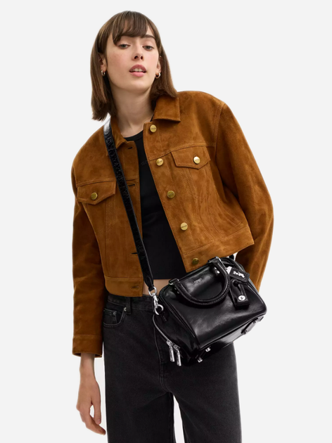 Сумка кросс-боди через плечо женская из натуральной кожи маленькая Coach Cube Rogue Bag 20 BG-COA-126 Черная (196395632770) - Фото 2 Сумка кросс-боди через плечо женская из натуральной кожи маленькая Coach Cube Rogue Bag 20 BG-COA-126 Черная (196395632770) - изображение 2