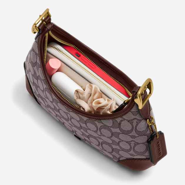 Сумка-багет женская тканевая средняя Coach Hamptons Hobo Bag BG-COA-133 Коричневая (196395773237) - Фото 5 Сумка-багет женская тканевая средняя Coach Hamptons Hobo Bag BG-COA-133 Коричневая (196395773237) - изображение 5