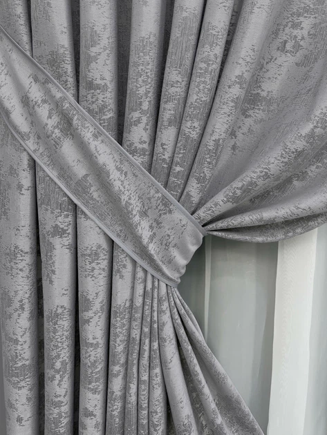 Комплект готовых штор VR-Textil Жаккард Sultan YL № 1668ш Серый 150х270 см 2 шт (33-0550) - Фото 5 Комплект готовых штор VR-Textil Жаккард Sultan YL № 1668ш Серый 150х270 см 2 шт (33-0550) - изображение 5
