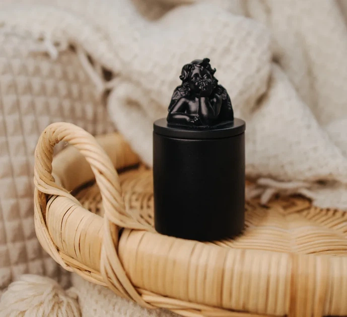 Аромасвічка CUPID SANTAL BLACK 100% WOOD WAX 165g 35h Гранд Презент NAC 1036BL - изображение 2