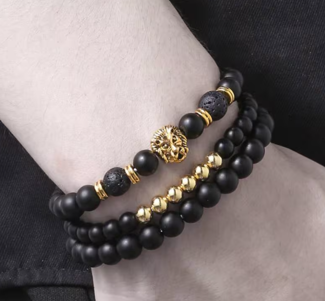 Комплект браслетів з натуральних каменів з левом Set with Lion Head чорний із золотистим - Фото 2 Комплект браслетів з натуральних каменів з левом Set with Lion Head чорний із золотистим - зображення 2