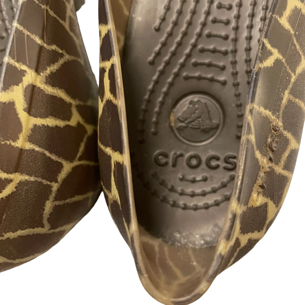 Жіночі балетки Crocs Brooklyn Flat Girrafe print (37-38, коричневий) - Фото 4 Жіночі балетки Crocs Brooklyn Flat Girrafe print (37-38, коричневий) - изображение 4