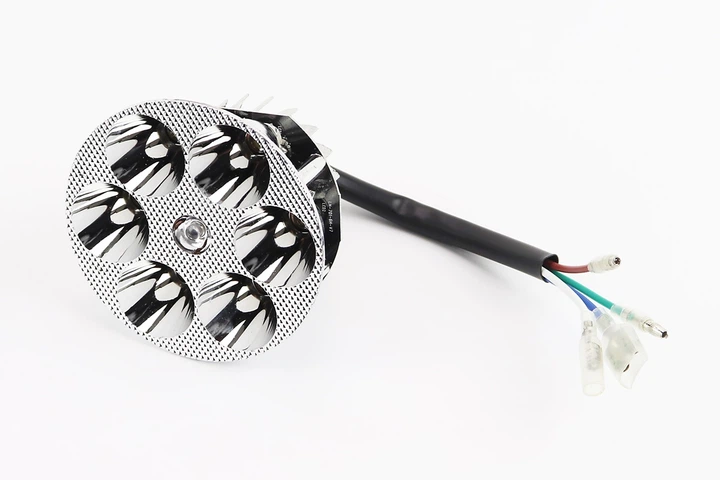 Внутренняя часть фары для мопеда Delta 6-LED 80 мм TUNING PRC - Фото 1 Внутренняя часть фары для мопеда Delta 6-LED 80 мм TUNING PRC - изображение 1