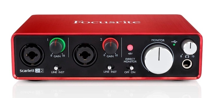 Focusrite Scarlett 2i2 第二世代 Аудиоинтерфейс Focusrite Scarlett 2i2 (2 gen) – фото, отзывы