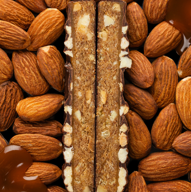 Батончик FIZI GUILTY PLEASURE Salted Almond 1шт - изображение 3