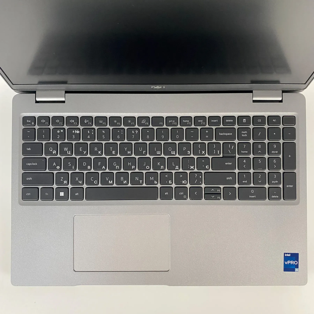 Ультрабук Б-класс Dell Latitude 5530 / 15.6" (1920x1080) IPS / Intel Core i5-1245U (10 (12) ядер по 1.2 - 4.4 GHz) / 16 GB DDR4 / 256 GB SSD / Intel Iris Xe Graphics / HDMI / WebCam / TouchID б/у + Подарок Беспроводная мышь / USB - Фото 3 Ультрабук Б-класс Dell Latitude 5530 / 15.6" (1920x1080) IPS / Intel Core i5-1245U (10 (12) ядер по 1.2 - 4.4 GHz) / 16 GB DDR4 / 256 GB SSD / Intel Iris Xe Graphics / HDMI / WebCam / TouchID б/у + Подарок Беспроводная мышь / USB - изображение 3