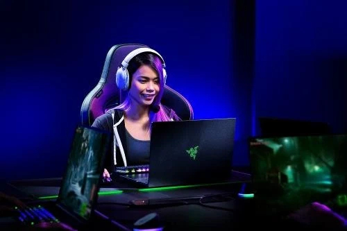 Наушники Razer Blackshark V2 PRO Wireless 2023 White (RZ04-04530200-R3M1) - изображение 7