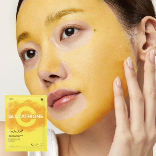 Тканевая маска для осветления кожи Medicube Deep Vita C Glutathione Brightening Mask (27 ml) - изображение 4