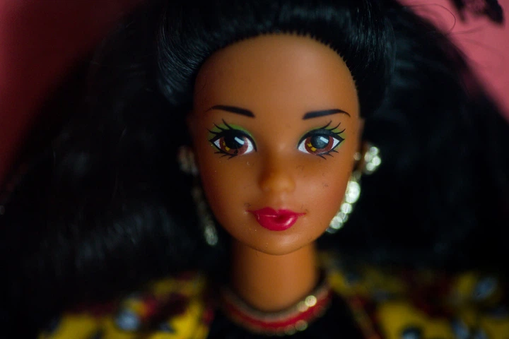 Колекційна лялька світу Молд Штеффі Spanish Barbie 1991 - Фото 4 Колекційна лялька світу Молд Штеффі Spanish Barbie 1991 - изображение 4