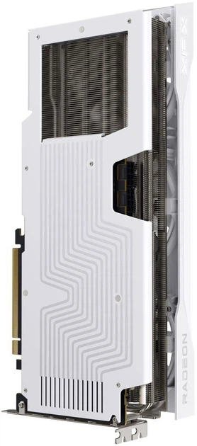 Відеокарта XFX PCI-Ex Radeon RX 9070GRE Swift Triple Fan Gaming Edition 12GB GDDR6 (192bit) (2790/18000) (1 x HDMI, 3 x DisplayPort) White (RX-97GRE29W7) - Фото 2 Відеокарта XFX PCI-Ex Radeon RX 9070GRE Swift Triple Fan Gaming Edition 12GB GDDR6 (192bit) (2790/18000) (1 x HDMI, 3 x DisplayPort) White (RX-97GRE29W7) - зображення 2