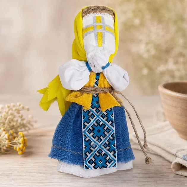 Лялька мотанка міні у жовто-блакитній хустці 14 см Гранд Презент 014 ХЖ-1 - зображення 2