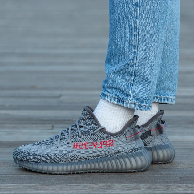 Кросівки чоловічі Yeezy Boost 350 v2 Grey 38 (1669-668380) - Фото 1 Кросівки чоловічі Yeezy Boost 350 v2 Grey 38 (1669-668380) - зображення 1