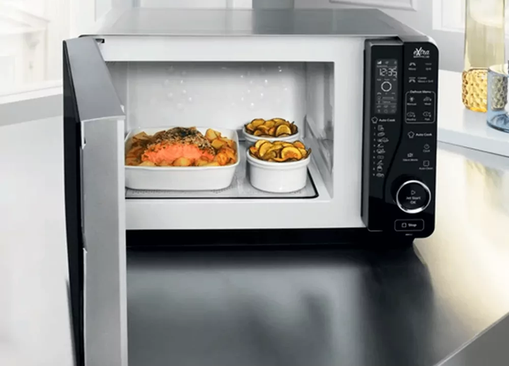 Мікрохвильова піч Whirlpool MWF 421 SL - Фото 3 Мікрохвильова піч Whirlpool MWF 421 SL - зображення 3