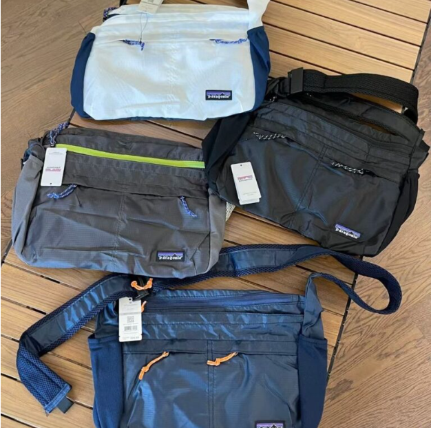 Велика сумка-трансформер через плече Patagonia Courier Bag. Сумка 2в1 патагонія чорна. - Фото 9 Велика сумка-трансформер через плече Patagonia Courier Bag. Сумка 2в1 патагонія чорна. - изображение 9