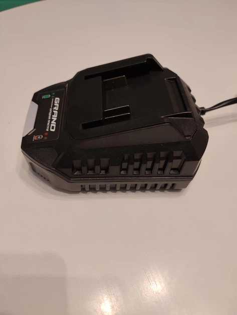 Зарядное устройство GRAND 20В 2А Makita type слайдер для Li-Ion АКБ быстрая зарядка инструмента Procraft, Eltos, Stromo - Фото 3 Зарядное устройство GRAND 20В 2А Makita type слайдер для Li-Ion АКБ быстрая зарядка инструмента Procraft, Eltos, Stromo - изображение 3