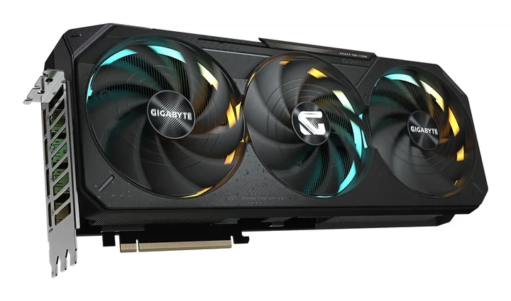 Відеокарта Gigabyte GeForce RTX 5080 GAMING OC (GV-N5080GAMING OC-16GD) - Фото 3 Відеокарта Gigabyte GeForce RTX 5080 GAMING OC (GV-N5080GAMING OC-16GD) - зображення 3