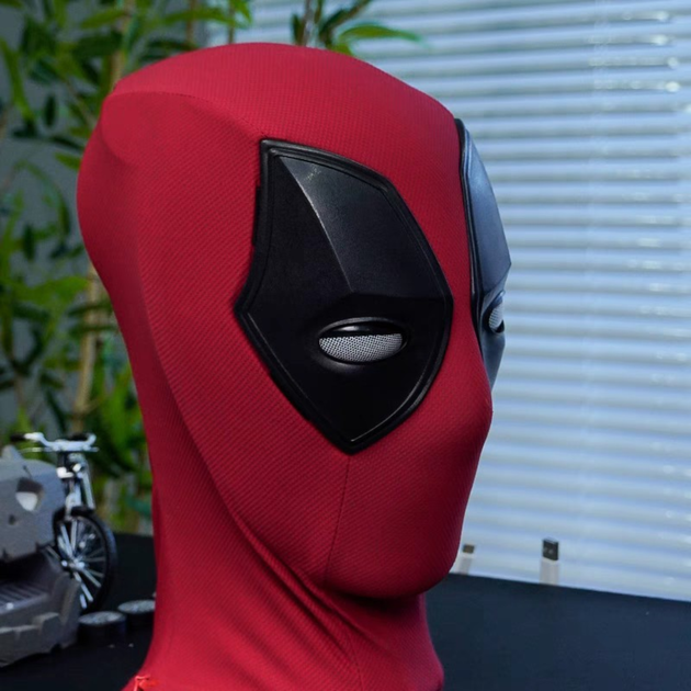 Интерактивная Маска Дэдпул Deadpool Buma Toys маска для вечеринок косплей светится шевелится глаза - Фото 2 Интерактивная Маска Дэдпул Deadpool Buma Toys маска для вечеринок косплей светится шевелится глаза - изображение 2