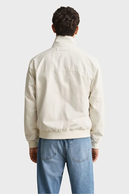 Чоловіча біла куртка LIGHTWEIGHT Gant S 7006600 - Фото 3 Чоловіча біла куртка LIGHTWEIGHT Gant S 7006600 - изображение 3