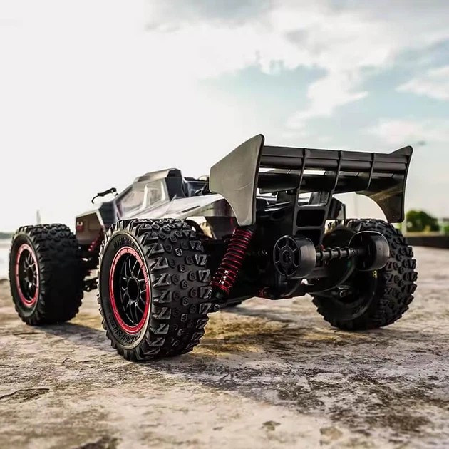 Машинка на радиоуправлении ZLL SG316 MAX 1:16 Black RC – монстр-трак 4WD с бесколлекторным двигателем, металлической трансмиссией, LED-подсветкой, до 80 км/ч, до 40 минут, до 300 м - изображение 12