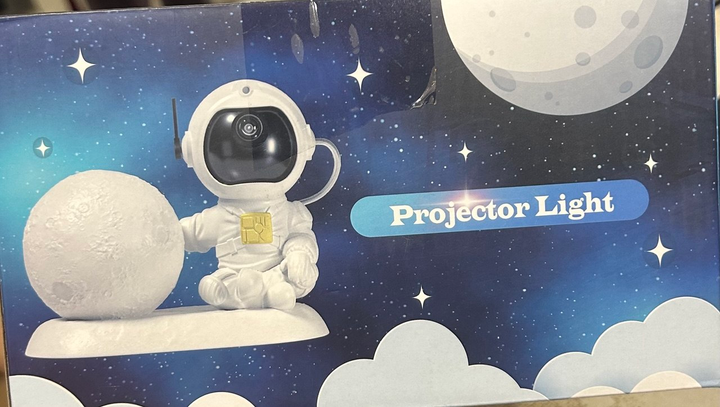 Проектор Kaishengyuan Astronaut Galaxy, проектор зі зоряним нічником для дітей та дорослих з таймером та пультом ДК - Б/У - зображення 5