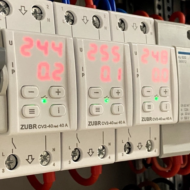 Реле напруги з контролем струму Zubr CV2-50 red 50 А, 11.5 кВА (CV2-50 red) - изображение 5