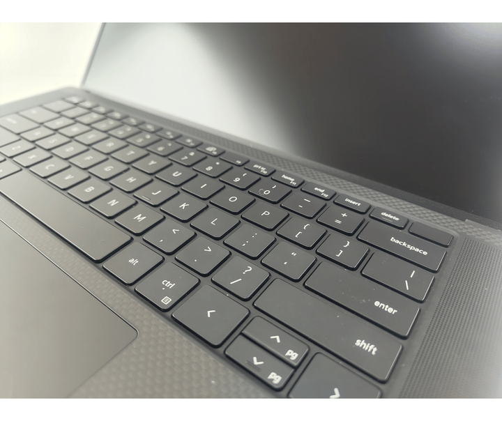 Игровой ноутбук Dell XPS 15 9510 / 15.6" (3456x2160) IPS Touch / Intel Core i7-11800H (8 (16) ядер по 2.3 - 4.6 GHz) / 16 GB DDR4 / 240 GB SSD / nVidia GeForce RTX 3050, 4 GB GDDR6, 128-bit / WebCam б/у - Фото 3 Игровой ноутбук Dell XPS 15 9510 / 15.6" (3456x2160) IPS Touch / Intel Core i7-11800H (8 (16) ядер по 2.3 - 4.6 GHz) / 16 GB DDR4 / 240 GB SSD / nVidia GeForce RTX 3050, 4 GB GDDR6, 128-bit / WebCam б/у - изображение 3