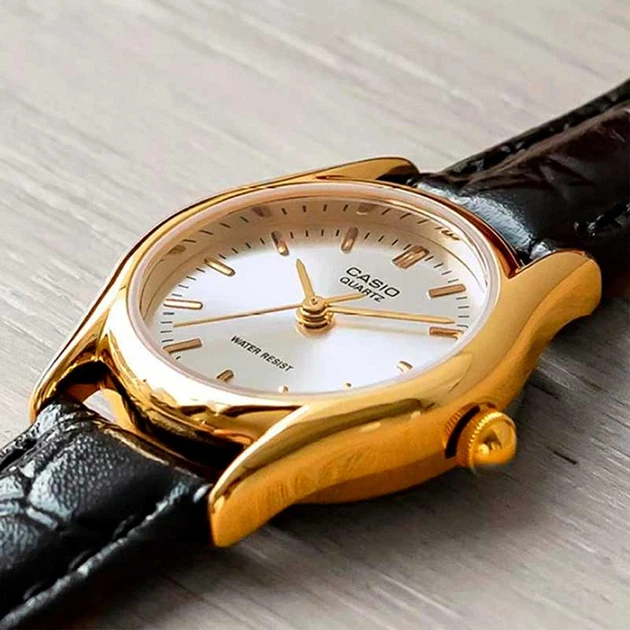 Жіночі наручні годинники Casio LTP-1094Q-7A - изображение 2