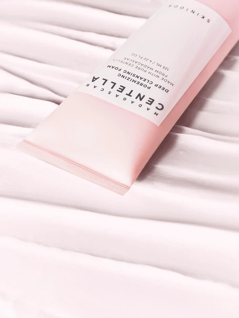 Пінка для вмивання SKIN1004 Madagascar Centella Poremizing Deep Cleansing Foam 125 мл - зображення 6