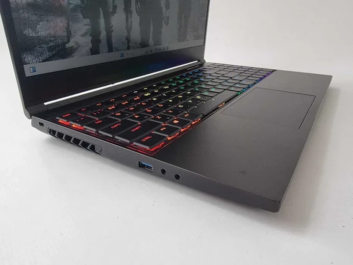 Игровой ноутбук Eluktronics 15 R7 5800H/RTX 3080 16GB/RAM 16GB/SSD 512GB/QHD 165Hz Б\В - Б/У - Фото 2 Игровой ноутбук Eluktronics 15 R7 5800H/RTX 3080 16GB/RAM 16GB/SSD 512GB/QHD 165Hz Б\В - Б/У - изображение 2