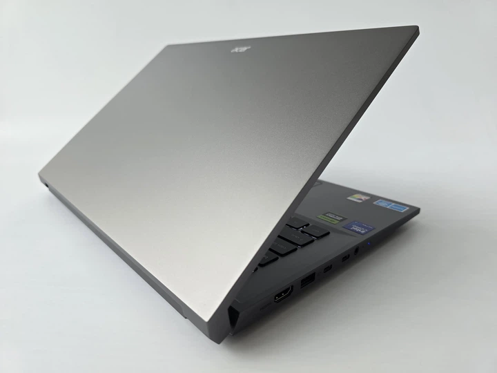 Ноутбук Acer Swift X 14 Ultra 7 155H/RTX 4070/RAM 32GB/SSD 512GB/OLED 120Hz Б\В - Б/У - Фото 6 Ноутбук Acer Swift X 14 Ultra 7 155H/RTX 4070/RAM 32GB/SSD 512GB/OLED 120Hz Б\В - Б/У - изображение 6