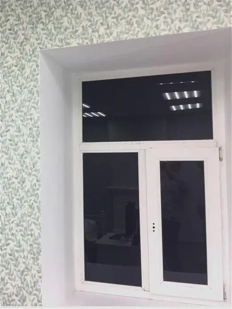 Плівка для вікон Black Out чорний глянець непрозора броня вікна захист - Фото 3 Плівка для вікон Black Out чорний глянець непрозора броня вікна захист - зображення 3