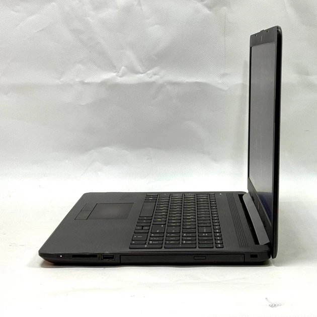 Ноутбук HP 250 G7 / 15.6" (1366x768) TN / Intel Celeron N4000 (2 ядра по 1.1 - 2.6 GHz) / 8 GB DDR4 / 128 GB SSD / Intel UHD Graphics 600 / WebCam / Windows 10 Pro б/у - Фото 6 Ноутбук HP 250 G7 / 15.6" (1366x768) TN / Intel Celeron N4000 (2 ядра по 1.1 - 2.6 GHz) / 8 GB DDR4 / 128 GB SSD / Intel UHD Graphics 600 / WebCam / Windows 10 Pro б/у - изображение 6