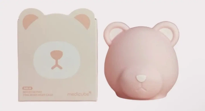 Защитный чехол для бьюти-устройства Medicube AGE-R Booster Pro Head Case Pink Bear - изображение 3