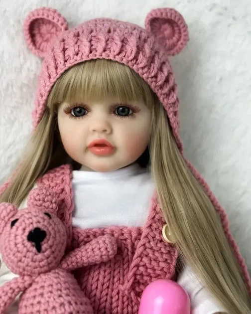 Лялька реборн Reborn Baby Doll реалістична вінілова з аксесуарами та волоссям, 55 см, можна купати (RB017) - изображение 7