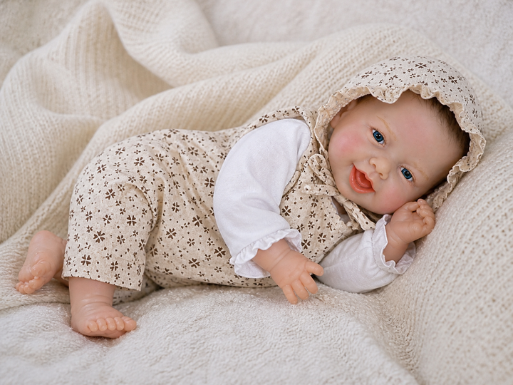 Інтерактивний пупс Baby Born Tina 42 см — реагує на рухи, сміється, плаче та засинає, з аксесуарами (RBM24049) - Фото 3 Інтерактивний пупс Baby Born Tina 42 см — реагує на рухи, сміється, плаче та засинає, з аксесуарами (RBM24049) - изображение 3