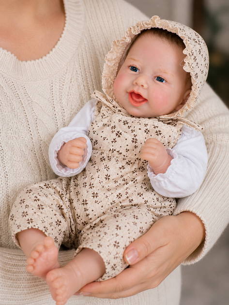 Інтерактивний пупс Baby Born Tina 42 см — реагує на рухи, сміється, плаче та засинає, з аксесуарами (RBM24049) - Фото 5 Інтерактивний пупс Baby Born Tina 42 см — реагує на рухи, сміється, плаче та засинає, з аксесуарами (RBM24049) - изображение 5