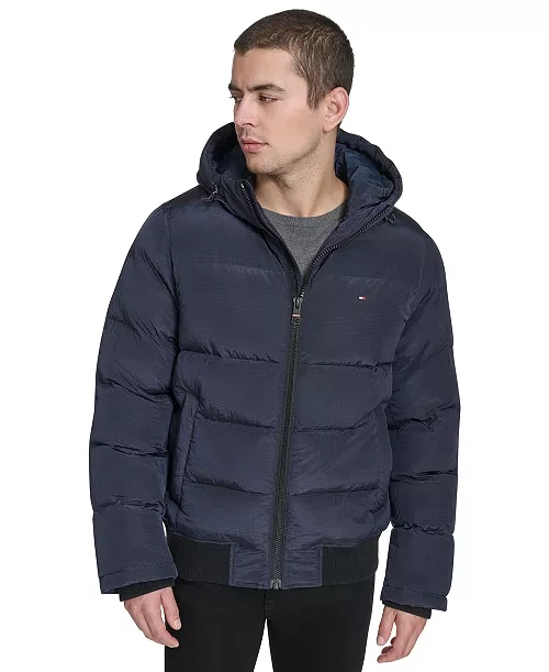 Чоловіча куртка-бомбер Tommy Hilfiger Hooded Jacket Стьобана з капюшоном з тканини Ріпстоп XL Синя - Фото 1 Чоловіча куртка-бомбер Tommy Hilfiger Hooded Jacket Стьобана з капюшоном з тканини Ріпстоп XL Синя - зображення 1