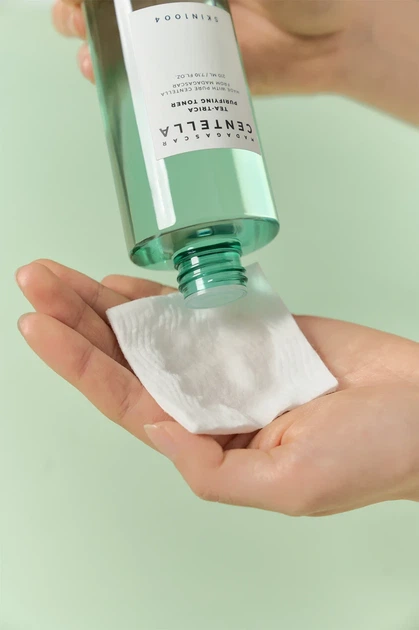 Тонер для обличчя SKIN1004 Madagascar Centella Tea-Trica Purifying Toner 210 мл — очищуючий тонер для звуження пор та проблемної ш - изображение 5