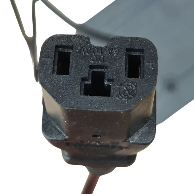 Зарядний пристрій 72V 20Ah Model 1800 220В пластик чорний 0,21x0,12x0,06 м - Фото 3 Зарядний пристрій 72V 20Ah Model 1800 220В пластик чорний 0,21x0,12x0,06 м - зображення 3