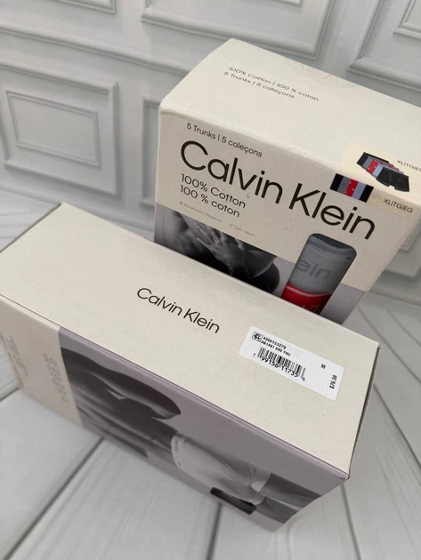 Мужские трусы боксеры короченные Calvin Klein набор 5 штук разного цвета размер L - Фото 10 Мужские трусы боксеры короченные Calvin Klein набор 5 штук разного цвета размер L - изображение 10