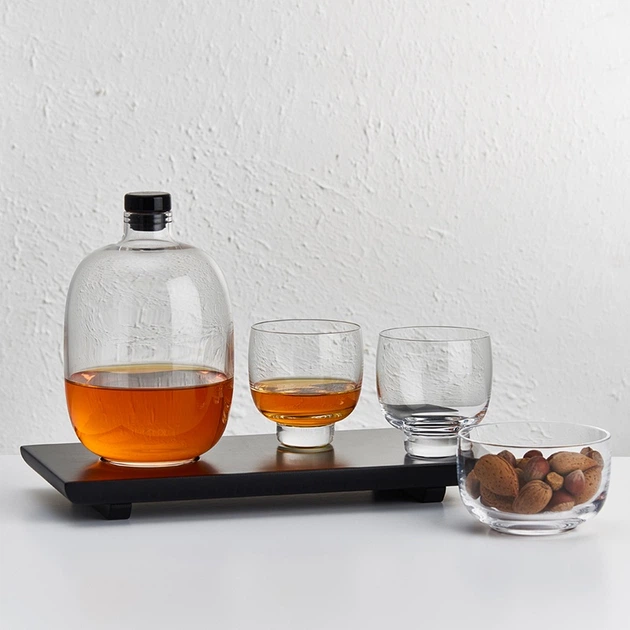 Хрустальный графин для виски с деревянной подставкой Malt Nude Glass (1076908) - изображение 5