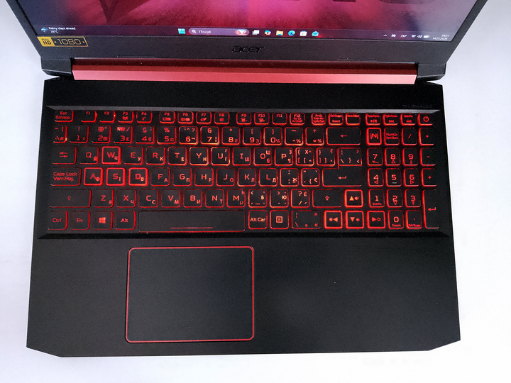 Ігровий ноутбук Acer Nitro 5 AN515-54-58YY 15.6" Full HD IPS / Intel Core i5-9300H (4 ядра, 8 потоків, 2.4–4.1 ГГц) / 8GB DDR4 / 1TB SSD / NVIDIA GeForce GTX 1050 3GB GDDR5 / Windows 11 Б/В - Фото 4 Ігровий ноутбук Acer Nitro 5 AN515-54-58YY 15.6" Full HD IPS / Intel Core i5-9300H (4 ядра, 8 потоків, 2.4–4.1 ГГц) / 8GB DDR4 / 1TB SSD / NVIDIA GeForce GTX 1050 3GB GDDR5 / Windows 11 Б/В - изображение 4